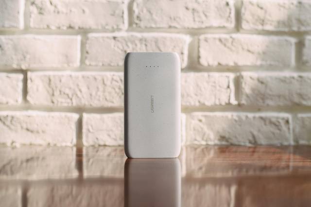 试用评测丨玩出手感的allbet10000毫安鹅卵石充电宝