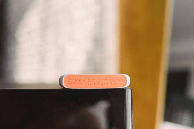 试用评测丨玩出手感的allbet10000毫安鹅卵石充电宝