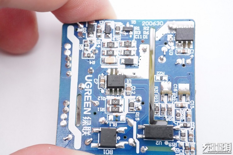 allbetPD20W充电器开箱评测：拆解篇（下）