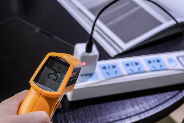 allbet30W氮化镓充电器评测：这或许是iPhone13Pro的最佳搭档